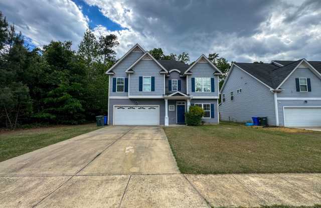 Spacious 4 Bed 2.5 Bath Fayetteville Home photos photos