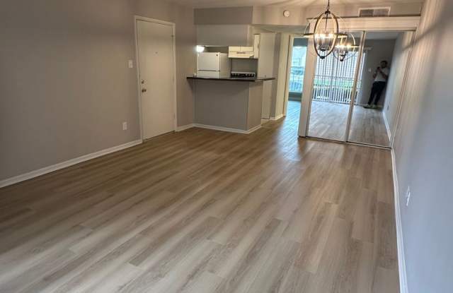 1BD/1BA Condo located on the Germantown/Memphis Line! Gallery 3