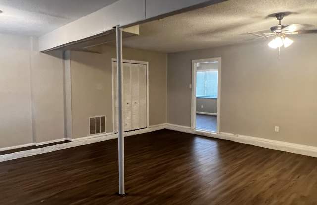 7012 Comanche Dr Gallery 4