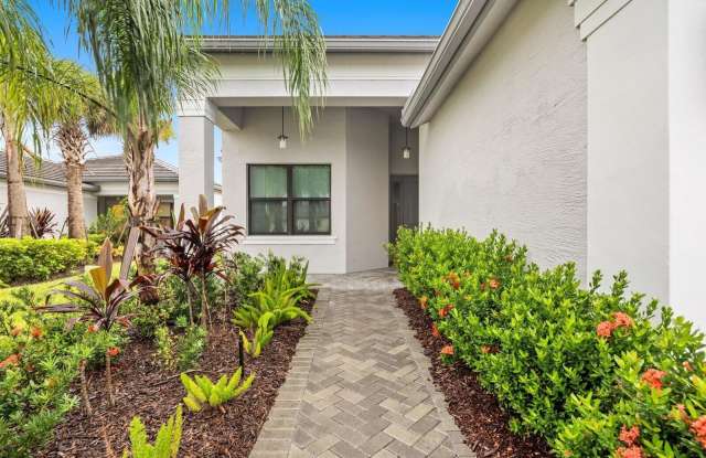 11665 SW Marine Way Gallery 3