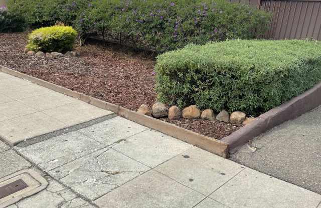 1581 Mono Ave photos photos