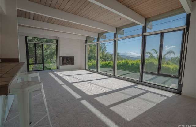 2106 Sunset Crest Drive - 2106 Sunset Crest Drive, Los Angeles, CA 90046