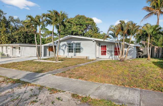 108 SW 24th Avenue photos photos