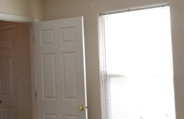 3 Bedroom 2.5 Bath single family in Chesapeake Gallery 4