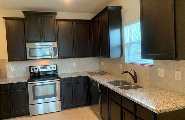 2505 Summer Trail Drive Gallery 4