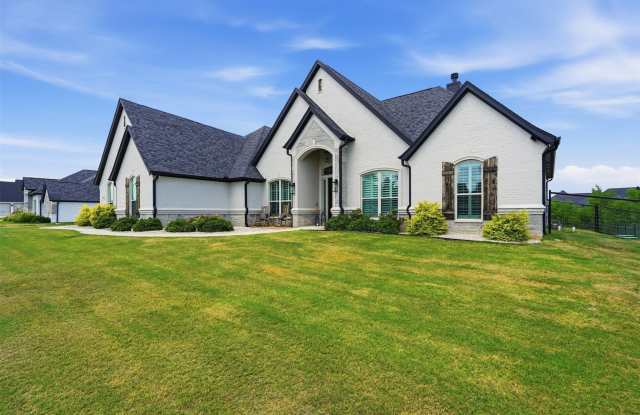 655 Winkler Way Gallery 2