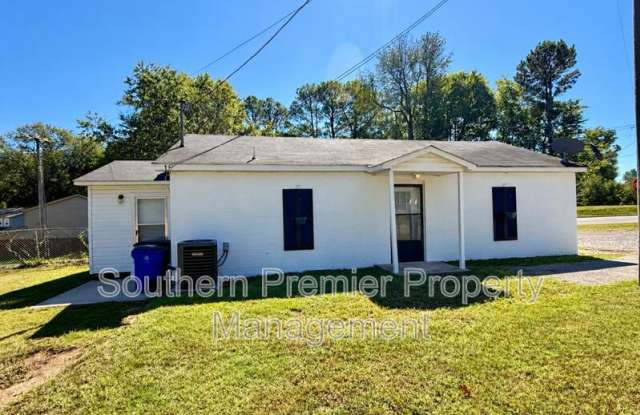 2302 Chisholm Rd Gallery 2