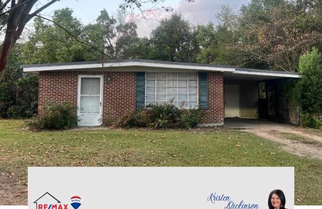 713 Brown Ave - 713 Brown Avenue, Purvis, MS 39475