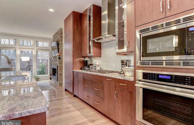 5206 WILLET BRIDGE COURT Gallery 4