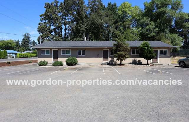 SE Arista Dr - 1 bedroom apartment in the heart of Oak Grove photos photos