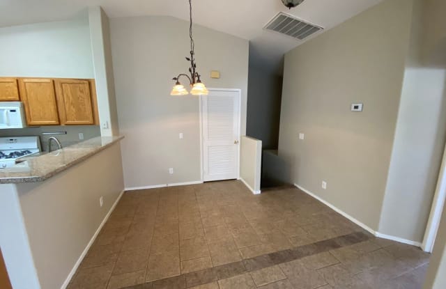 6067 Dry Bed St 101 Gallery 2