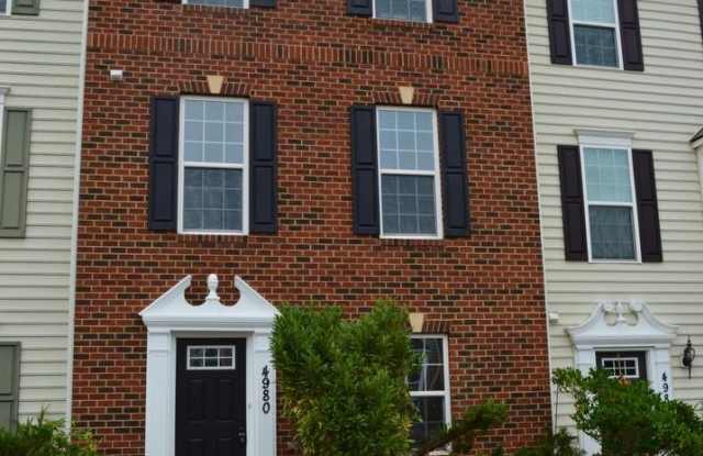 4980 SMALL GAINS WAY - 4980 Small Gains Way, Ballenger Creek, MD 21703