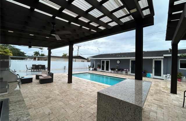 6202 SW 107th Ave photos photos