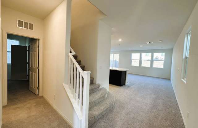 7024 Cottage Vista Avenue Gallery 2