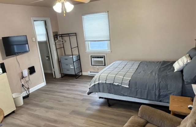 Mark V Studio photos photos