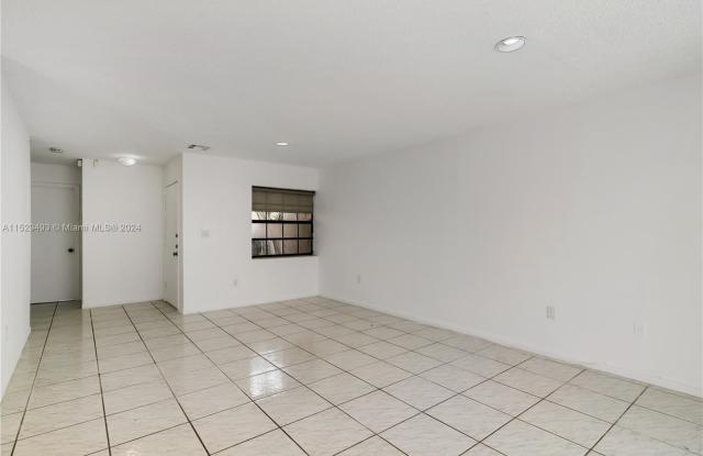 11748 SW 103rd Ln Gallery 4