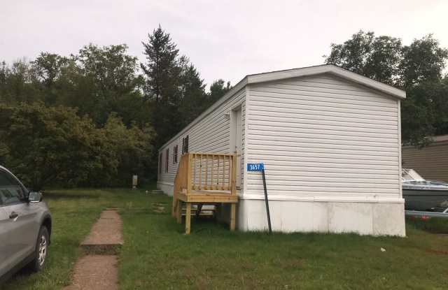 3 Bedrooms, 2 Bathrooms in Pequot Terrace Trailer Park, Pequot Lakes, MN Lot B27 - 3657 Obsidian Lane, Pequot Lakes, MN 56472