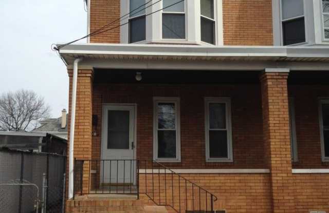 308 Commonwealth Ave. Gallery 2