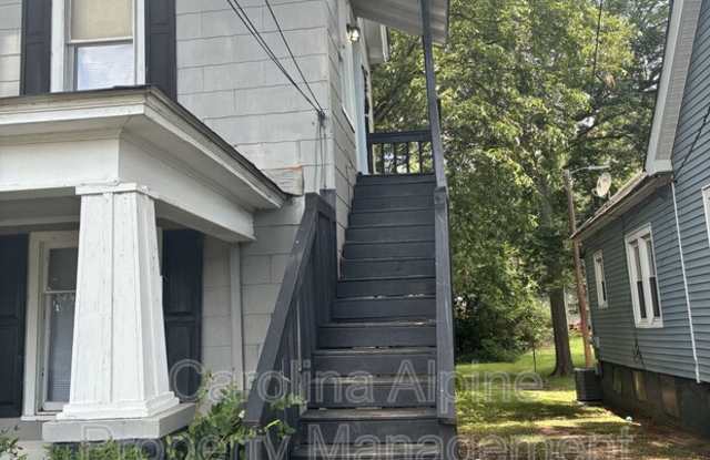 1028 S Main St photos photos