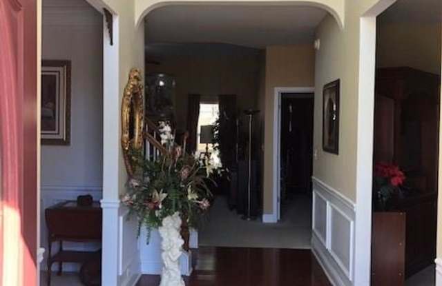 1835 Logan Ridge Circle Gallery 2