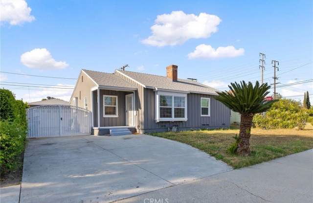 1517 W Grand Avenue photos photos