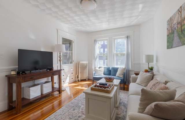 HOT SOMERVILLE LISTING!!!!! photos photos