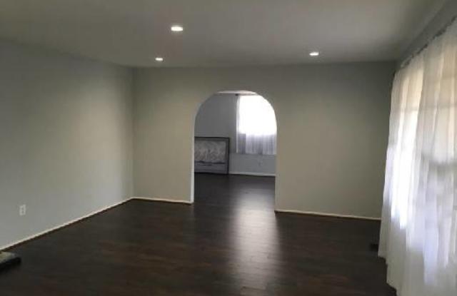 13103 Pavilion Lane Gallery 2