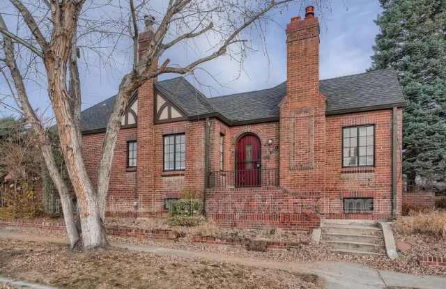2501 York St photos photos