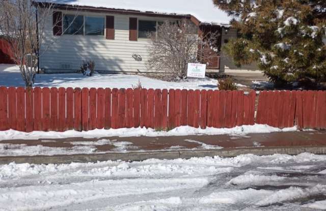 3225 Lucerne Way photos photos