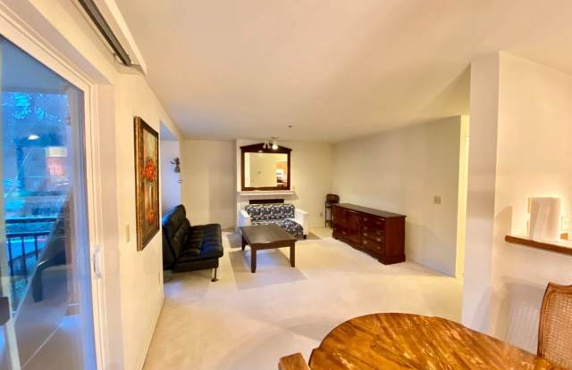 19316 Bothell Way Unit C202 Gallery 2