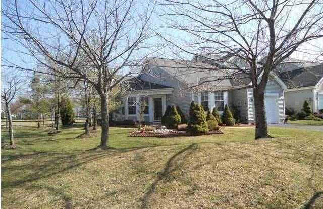 78 Aspen Lane - 78 Aspen Lane, West Freehold, NJ 07728