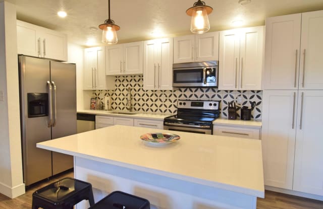 625 Pennsylvania Street - 625 Pennsylvania Street, Denver, CO 80203