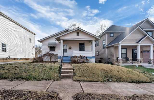 7070 Winona Avenue photos photos