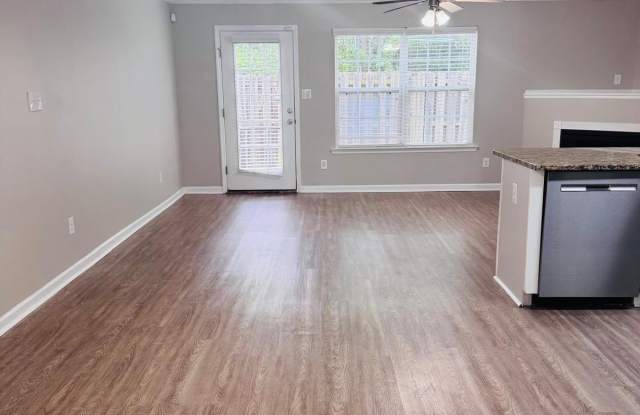 2010 Reserve Lane Gallery 4
