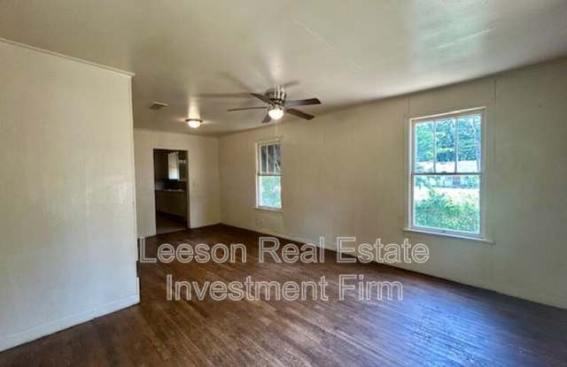 2551 Claiborne Ave. Gallery 3