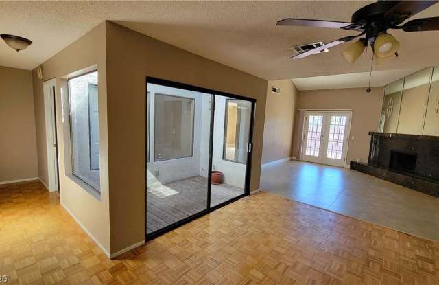 1843 CAMINO VERDE Lane Gallery 3