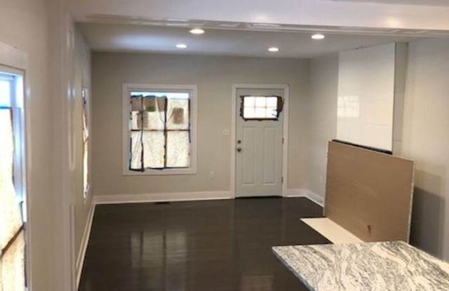 857 Wilson Avenue Gallery 4