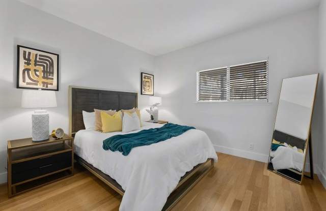 4685 Albany Cir photos photos