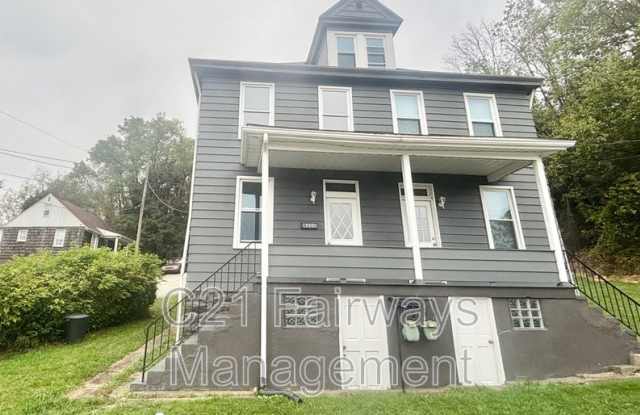 400 Prospect - A photos photos