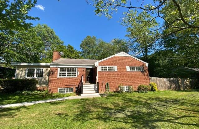 3317 Wraywood Place - 3317 Wraywood Place, West Falls Church, VA 22042