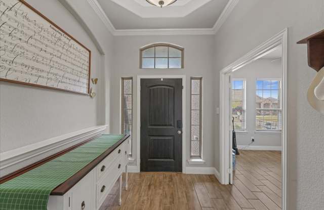 1790 Amalfi Drive Gallery 2