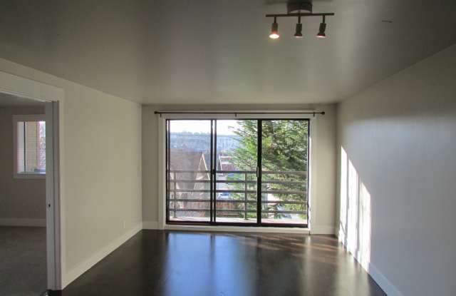 Wonderful 2/1 View Condo in Wallingford/Fremont photos photos Wonderful 2/1 View Condo in Wallingford/Fremont photos photos