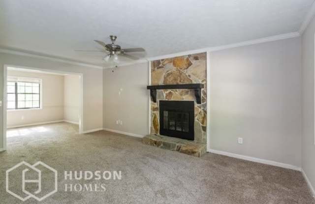169 Holly Court Gallery 3
