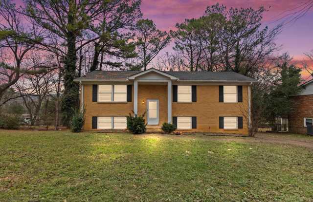 3912 Neptune Drive - 3912 Northwest Neptune Drive, Huntsville, AL 35810