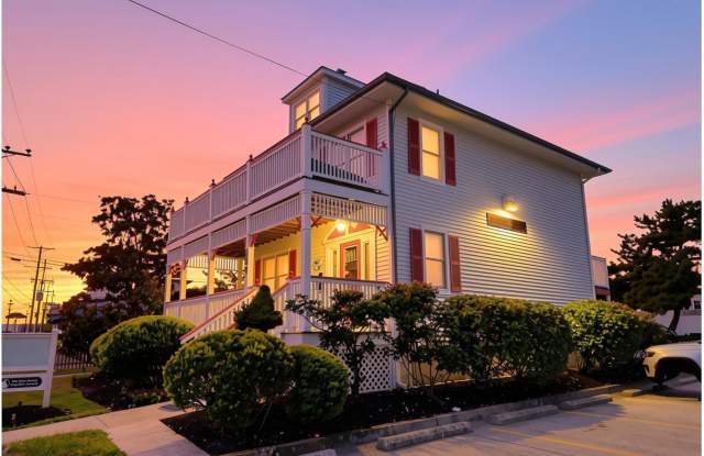 807 Bay Ave photos photos