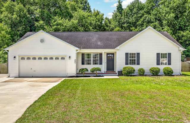 Charming Cow Horn Village Home with Outdoor Shower & Fenced Backyard photos photos