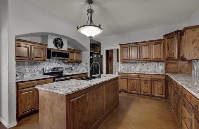 4102 Napa Place Gallery 2