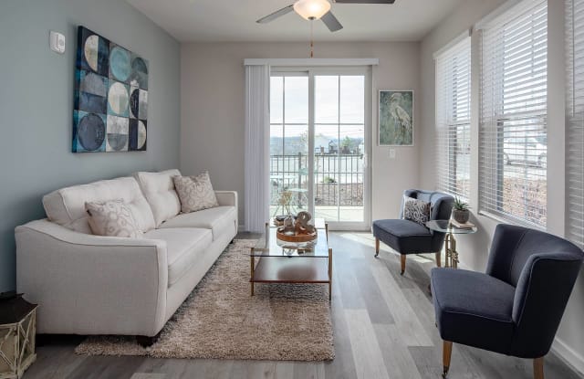 Crest at Burkitt Ridge Apartments and Townhomes Gallery 3