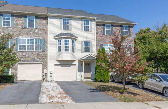 3 Bed, 2 Full/2 Half Bath Townhome in Martinsburg, WV photos photos 3 Bed, 2 Full/2 Half Bath Townhome in Martinsburg, WV photos photos