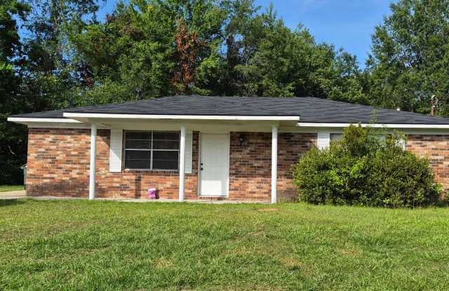 Beautiful 3bd/1.5ba home ready to rent Gallery 1